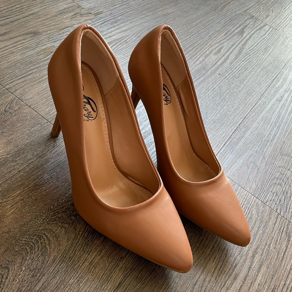 Women's Pointed Toe Faux Leather Brown High Heels